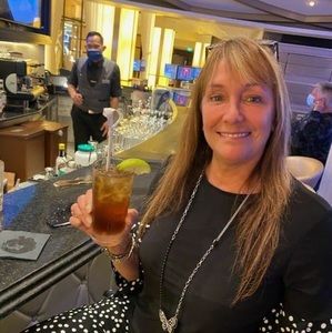 Meet your Posher, Kim